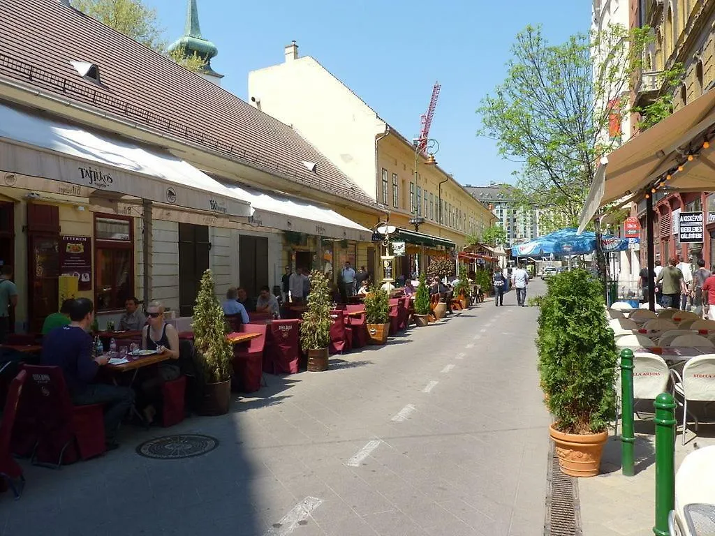 Downtown Boutique Suite Budapest 0*,